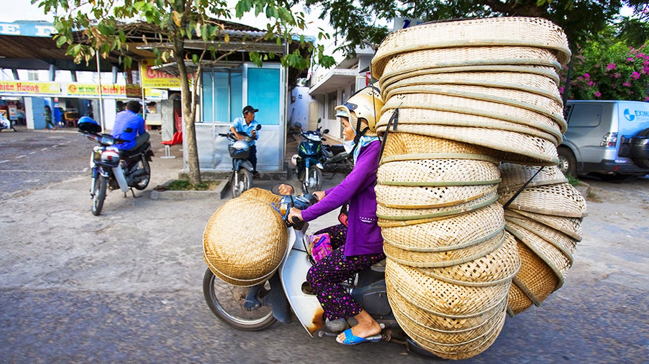 Why motorcycles are popular in Vietnam - Hoi An Food Tour