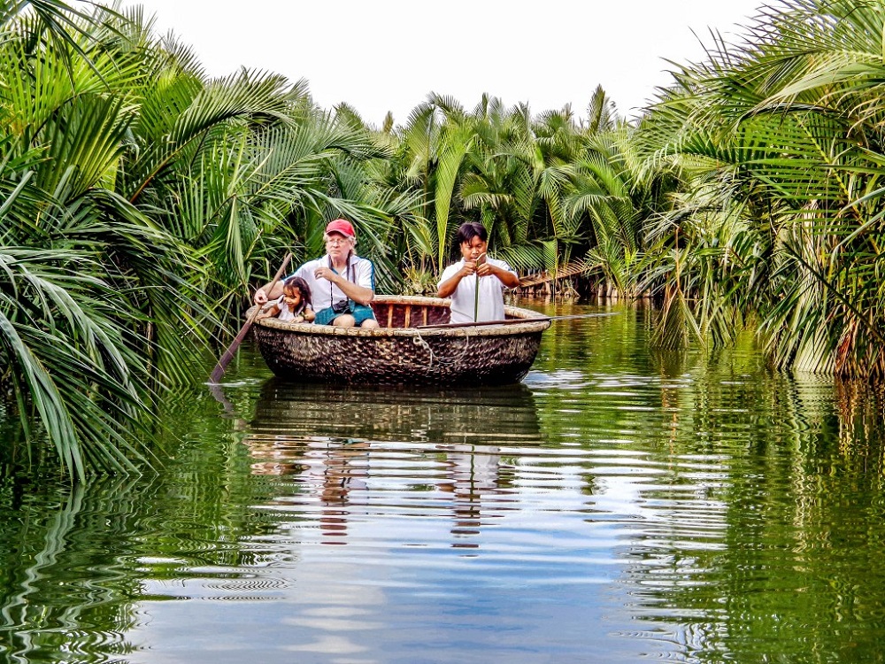 Hoi An Eco Cooking Class and basket boat tour